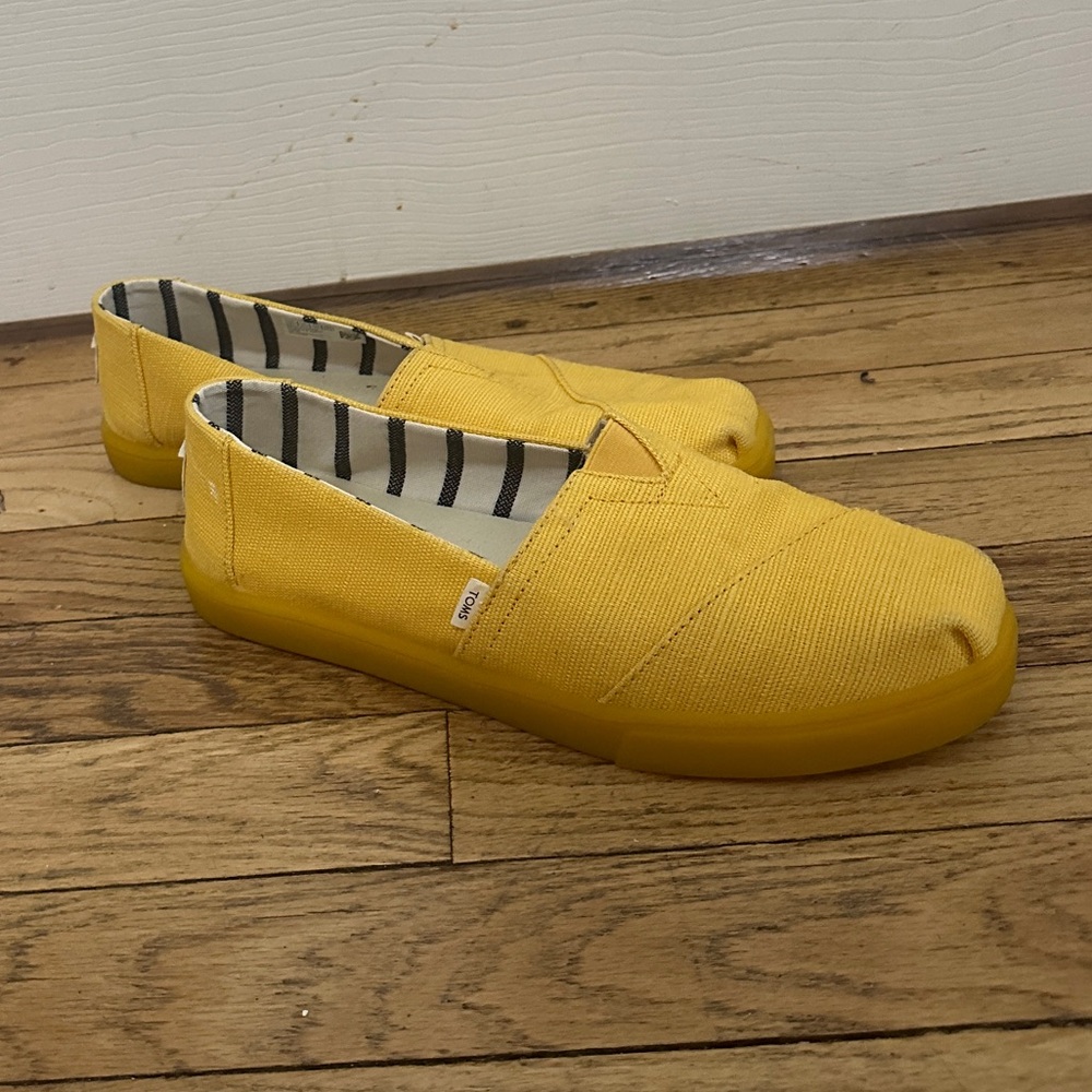 Tom’s Yellow Alpargatas Plus Slip Ons